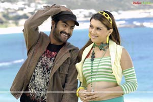 NTR, Hansika, Tanisha