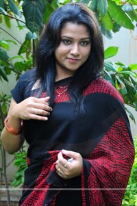 Jyothi at Saarai Veerraju Press Meet