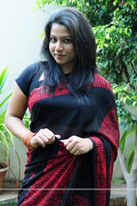 Jyothi at Saarai Veerraju Press Meet