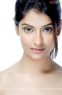 Aakanksha Portfolio Pictures