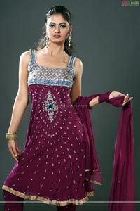 Komal Portfolio Pictures