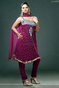 Komal Portfolio Pictures