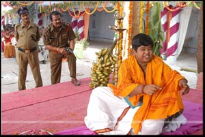 Allari Naresh, Manjari, Sradha Das