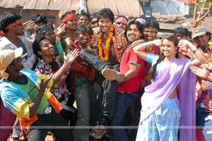 Allari Naresh, Sayali Bhagat, Ruthika