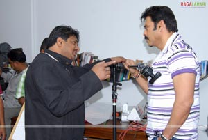 Chintakayala Ravi Working Stills