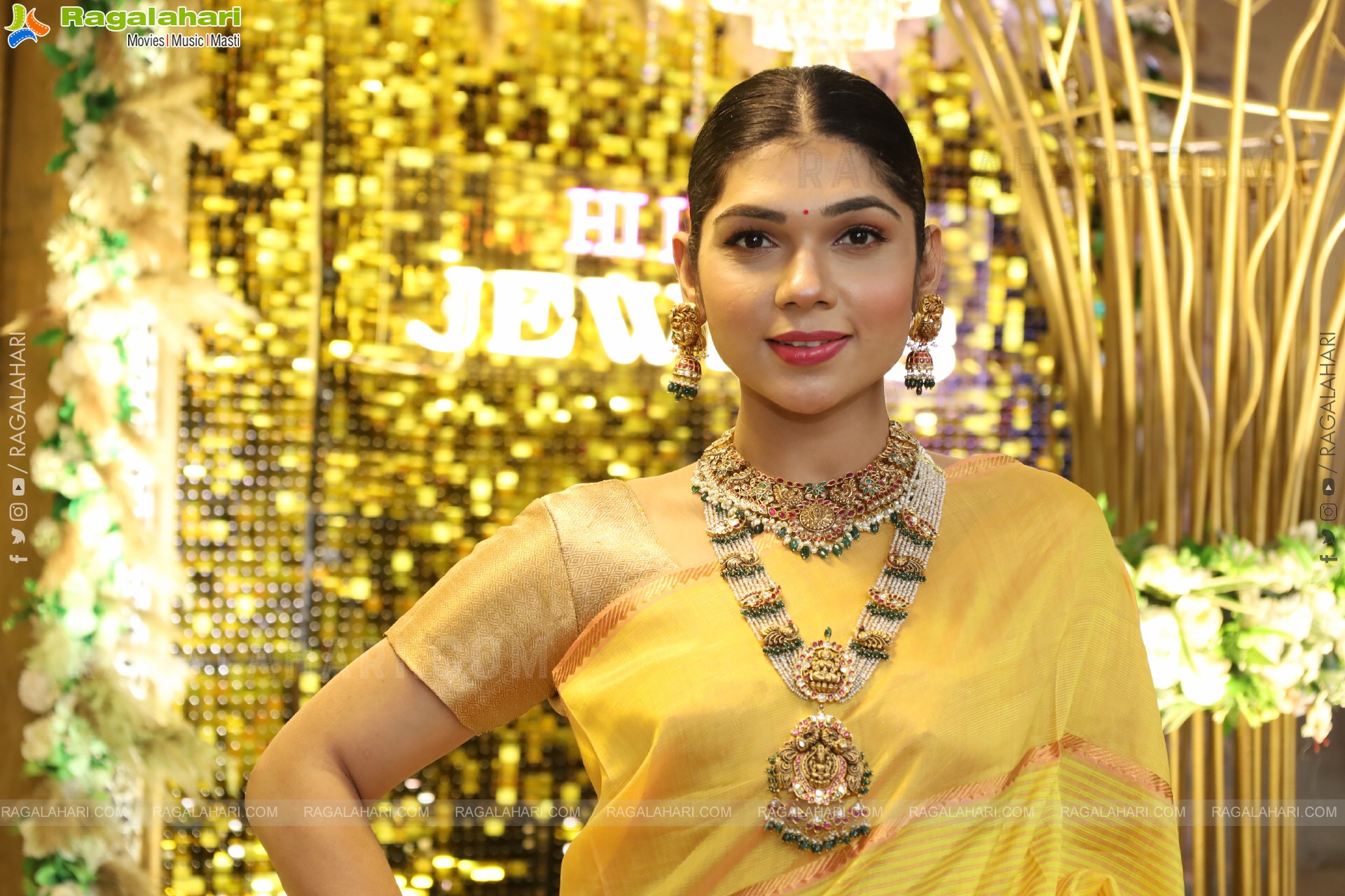 Anamika Tomar at Hi Life Jewels Launch, HD Gallery
