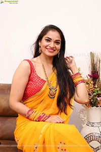 Ashwini Sri Latest Stills, HD Gallery