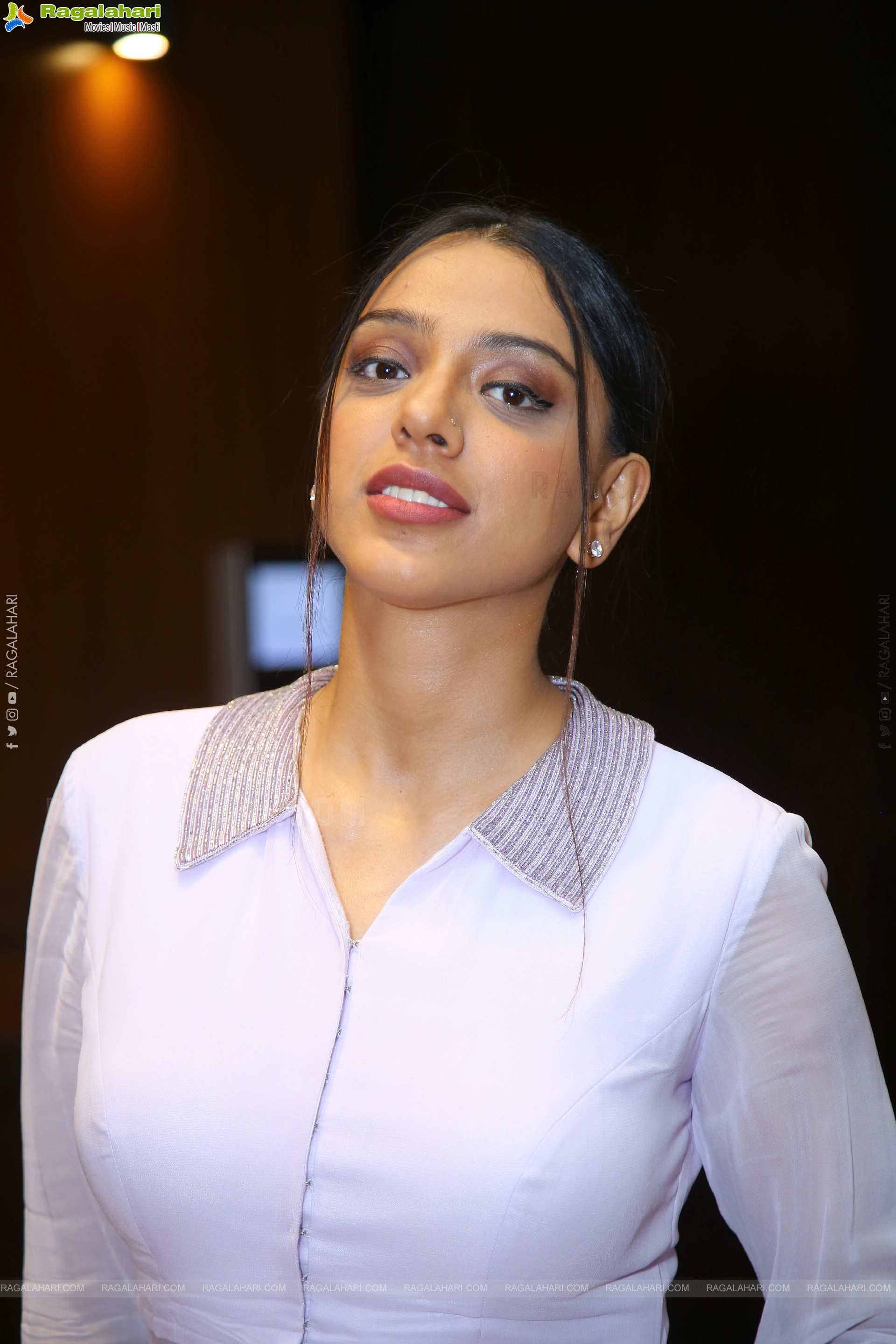 Deviyani Sharma at Save The Tigers Pre Release Event, HD Gallery