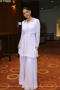 Deviyani Sharma at Save The Tigers Pre Release Event