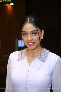 Deviyani Sharma at Save The Tigers Pre Release Event