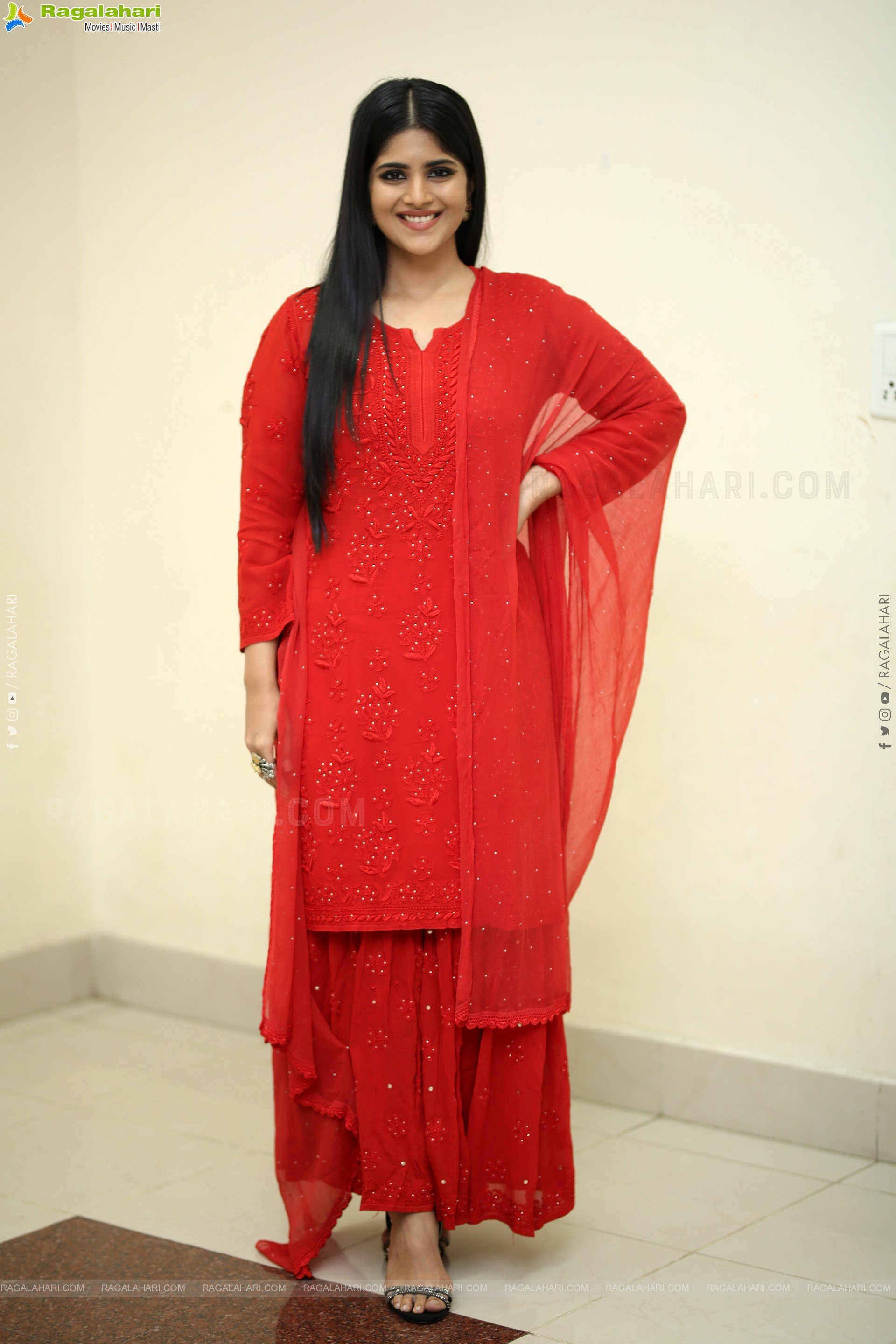 Megha Akash at Ravanasura Pre-Release Event, HD Gallery