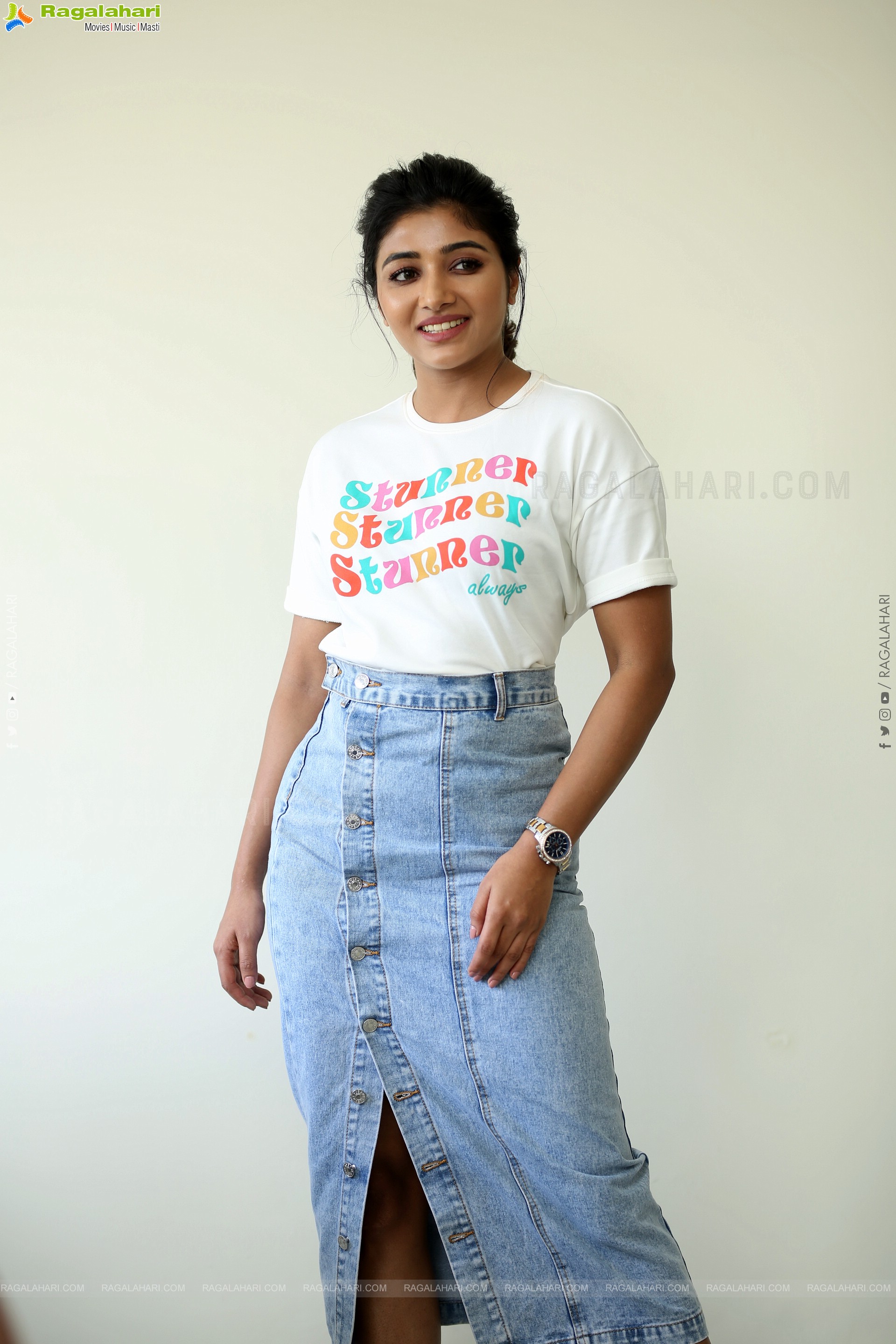 Mirnaa Menon at Ugram Interview, HD Photo Gallery