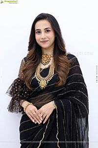 Nishat Shaik stills in Black Saree