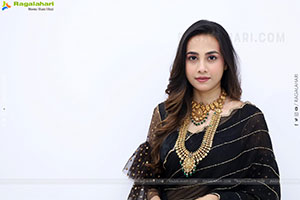 Nishat Shaik stills in Black Saree