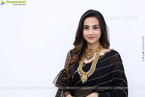 Nishat Shaik stills in Black Saree