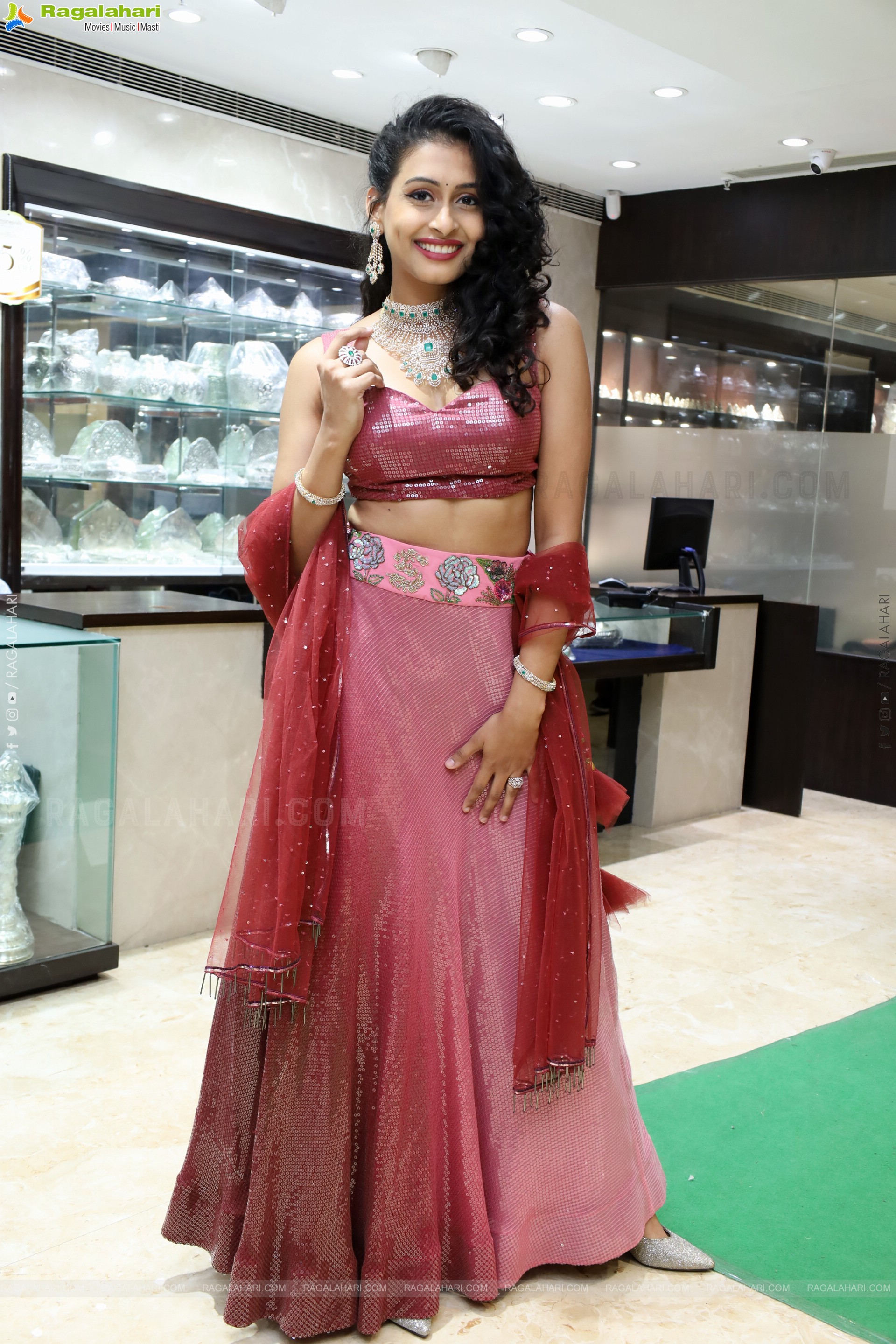 Nitya Naresh at Manepally Jewellers Akshaya Tritiya Special Jewellery Launch, HD Photo Gallery