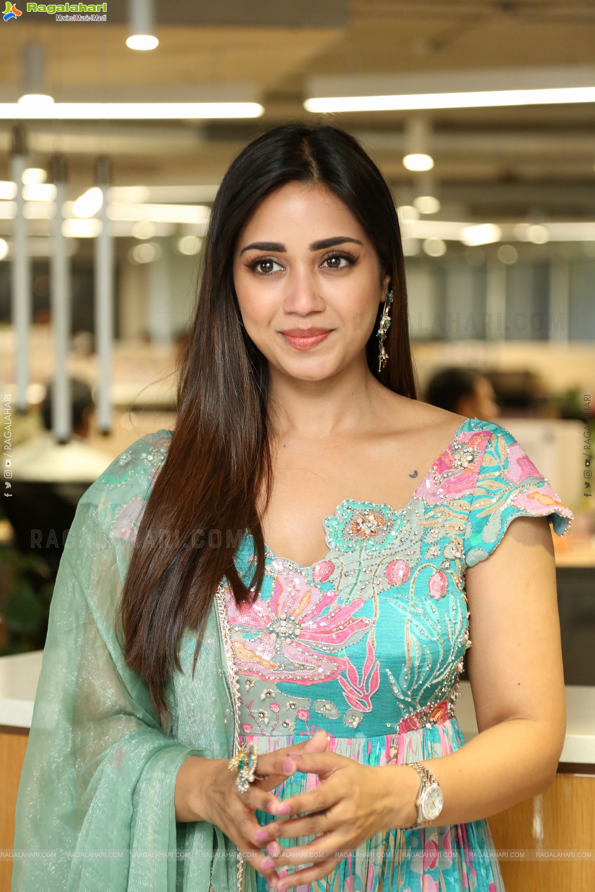 Nivetha Pethuraj at Das Ka Dhamki Press Meet, HD Gallery