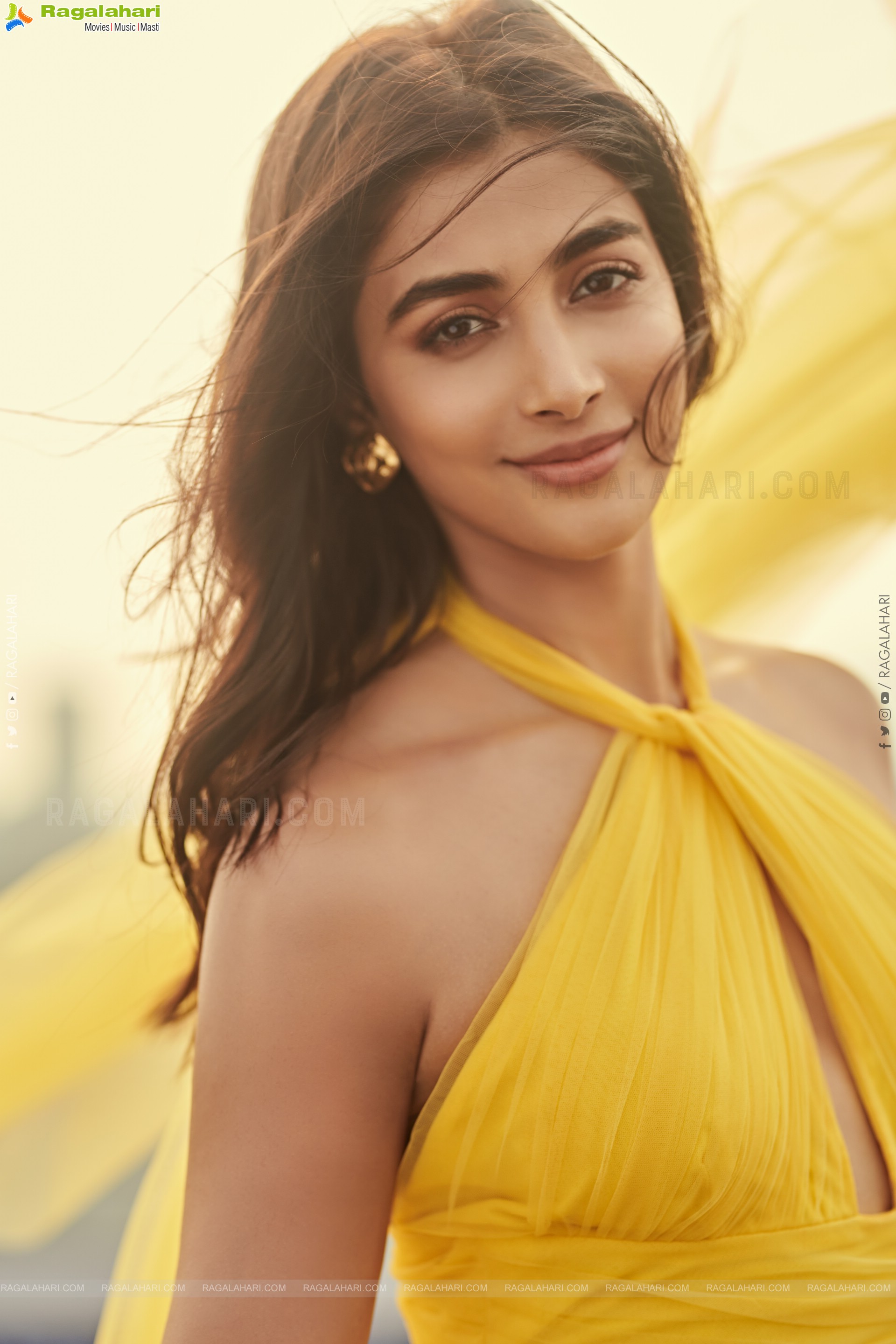 Pooja Hegde Latest Photoshoot, HD Photo Gallery