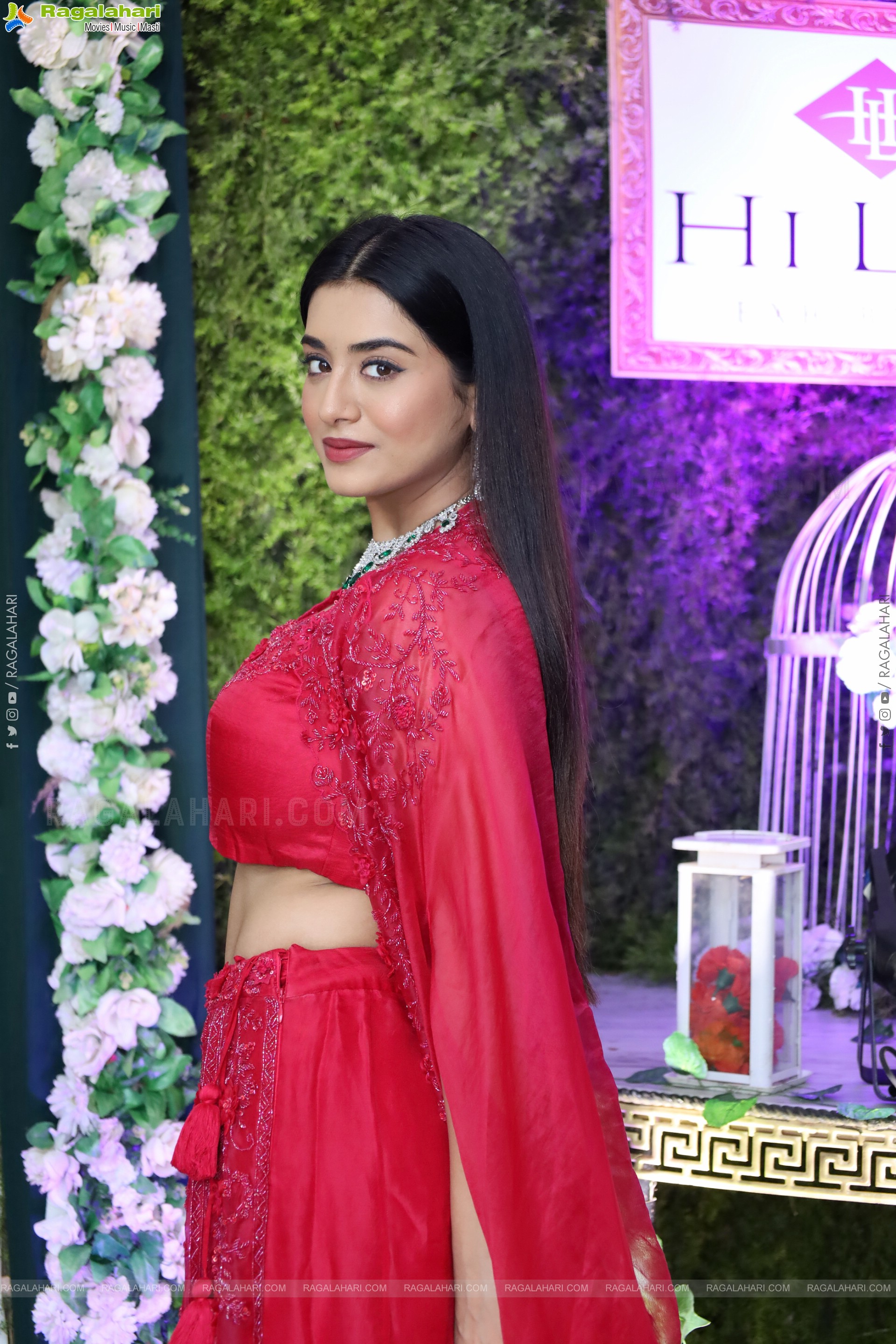 Rashi Singh at Hi Life Exhibition Apr 2023 Curtain Raiser, HD Photo Gallery