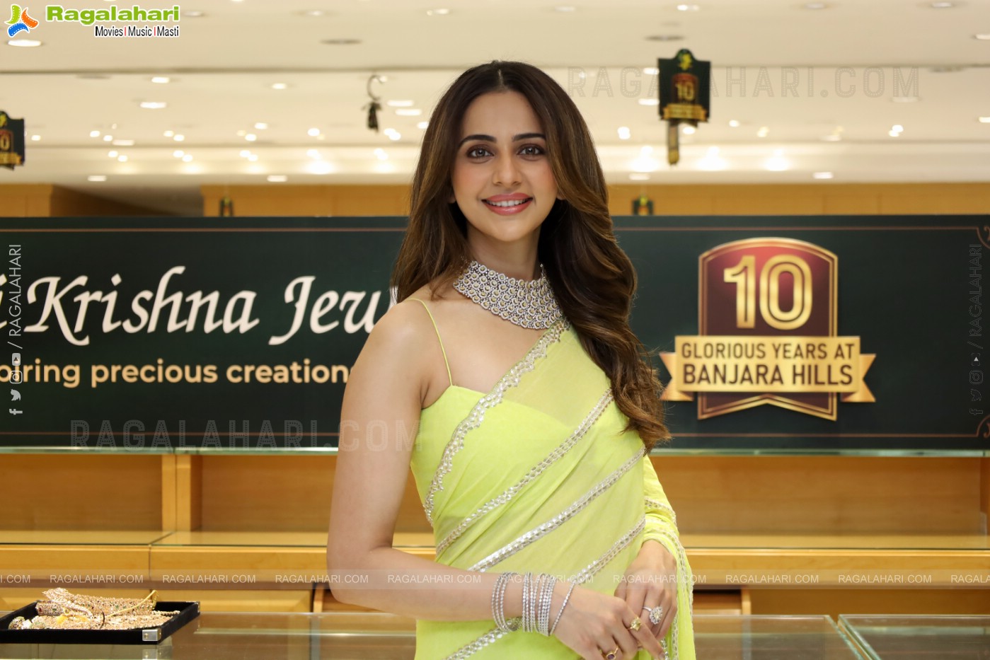 Rakul Preet Singh at Sri Krishna Jewellers, HD Gallery