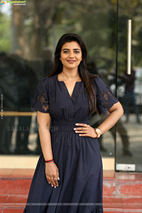 Aishwarya Rajesh at Dear Movie Pressmeet, HD Gallery