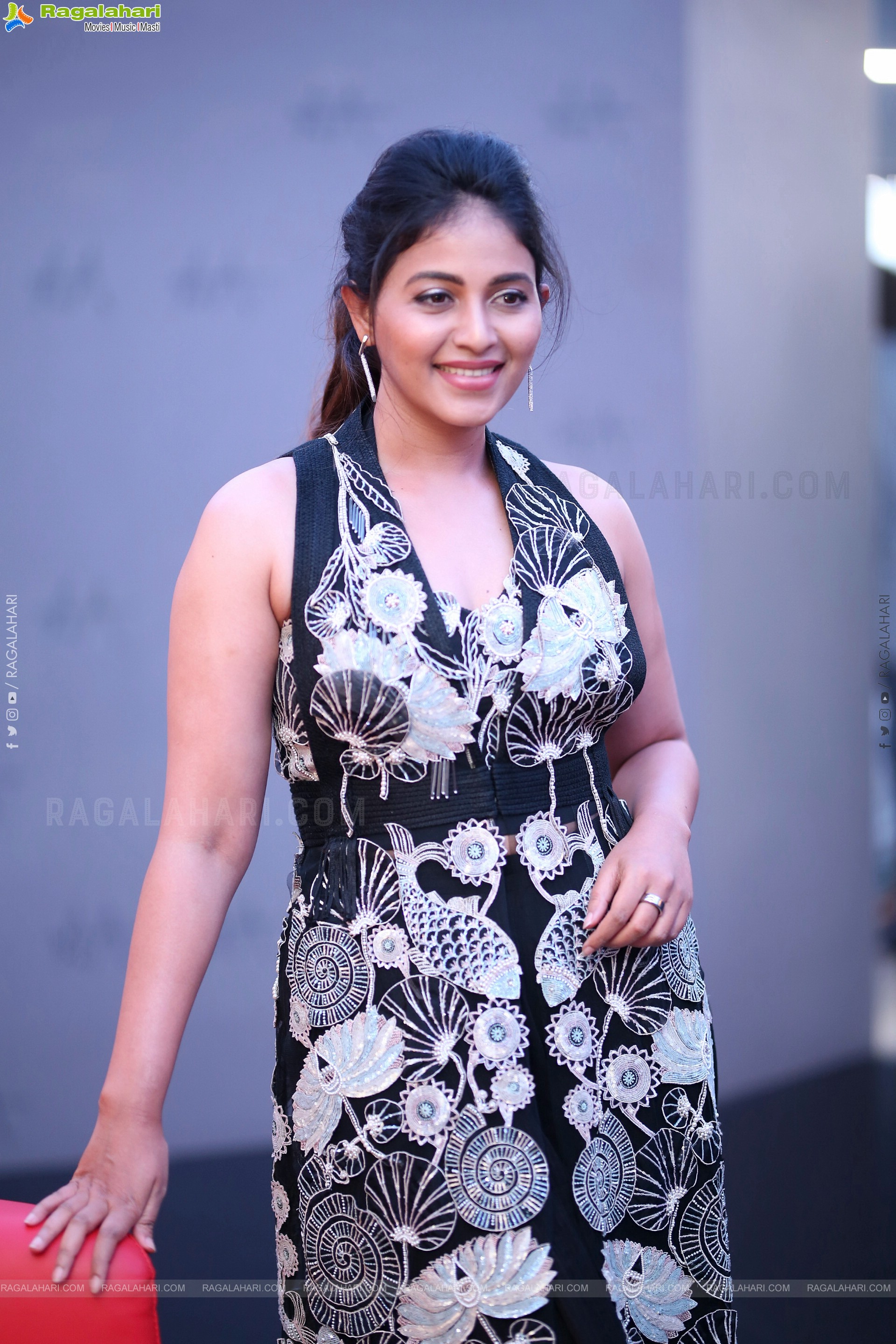 Anjali at Geethanjali Malli Vachindhi Trailer Launch, HD Gallery