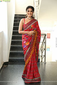 Anupama Parameswaran Latest Stills, HD Gallery