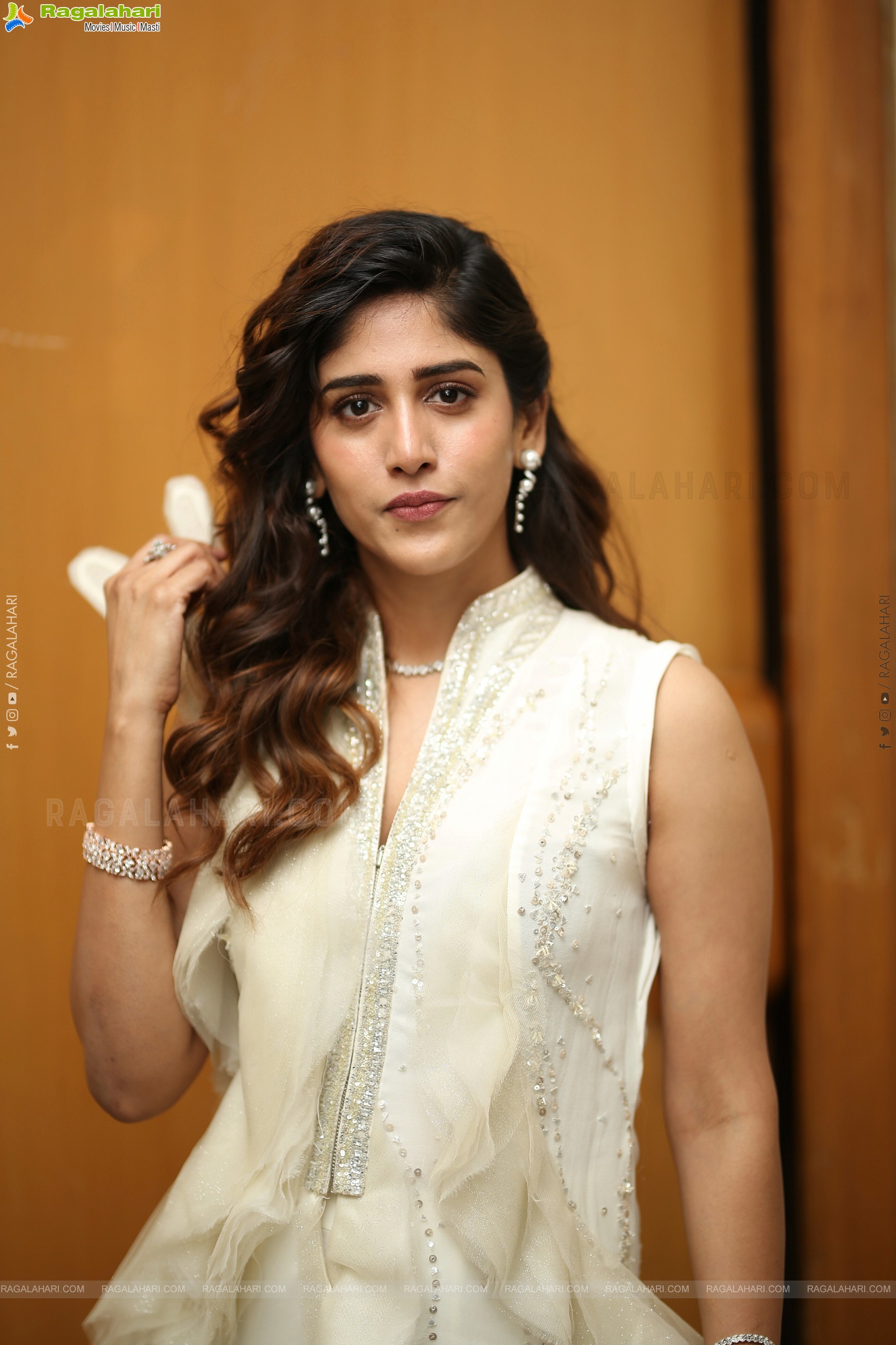Chandini Chowdary at Music Shop Murthy Movie Teaser Launch, HD Gallery