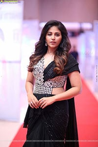 Anjali at Geethanjali Malli Vachindhi Pre Release Event