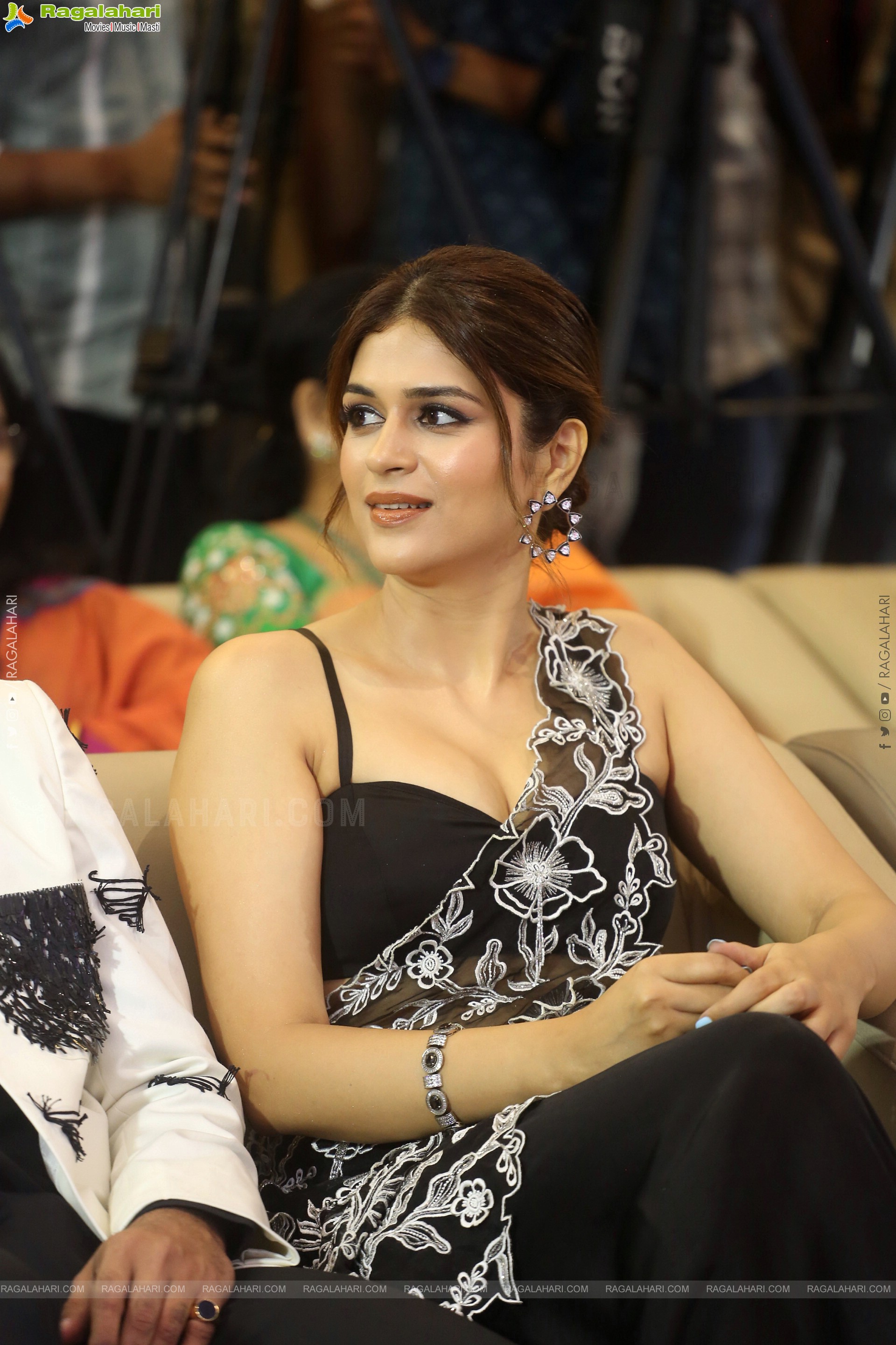 Shraddha Das at Paarijatha Parvam Movie Pre Release event, HD Gallery