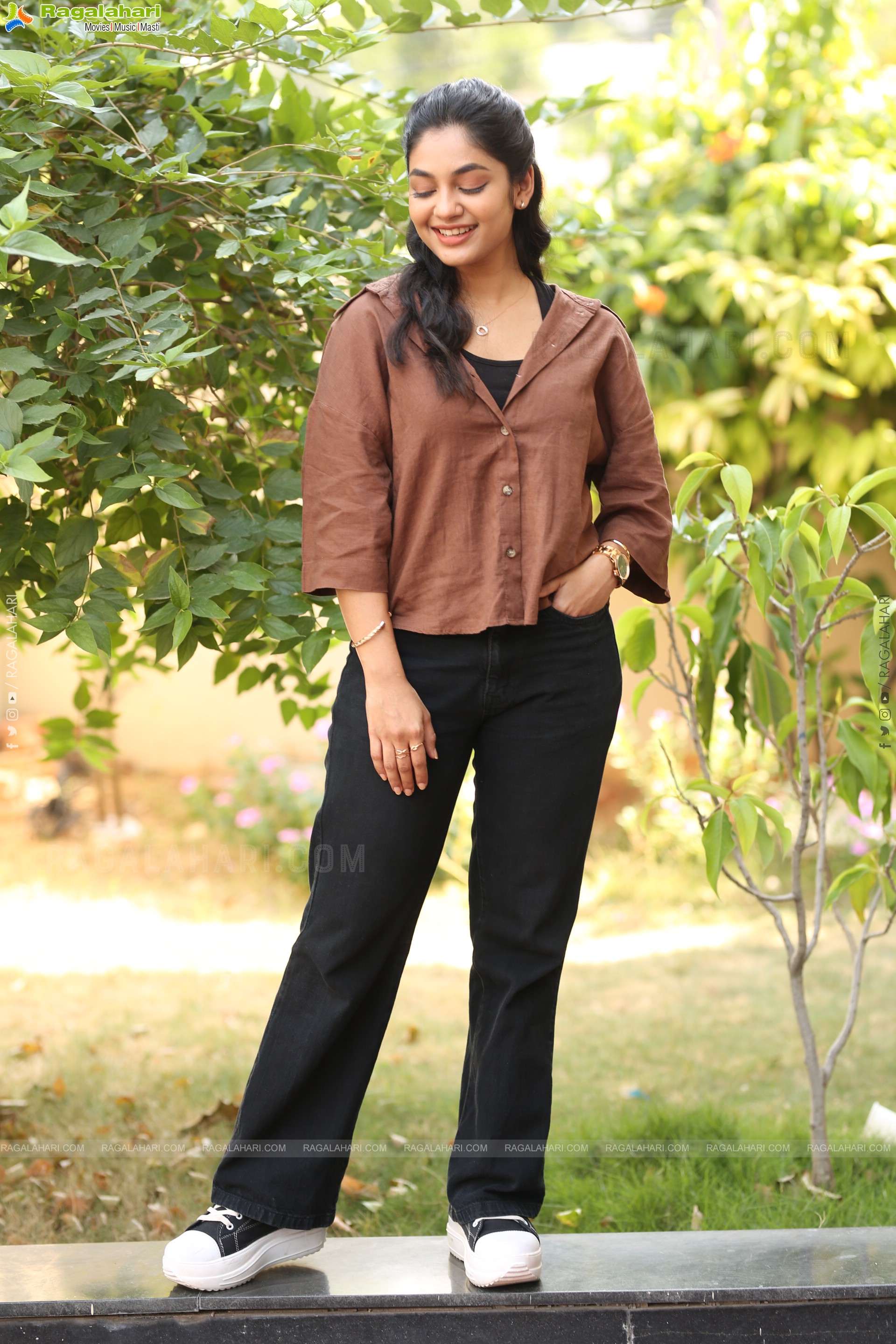 Ivana at #Single Movie Interview, HD Gallery