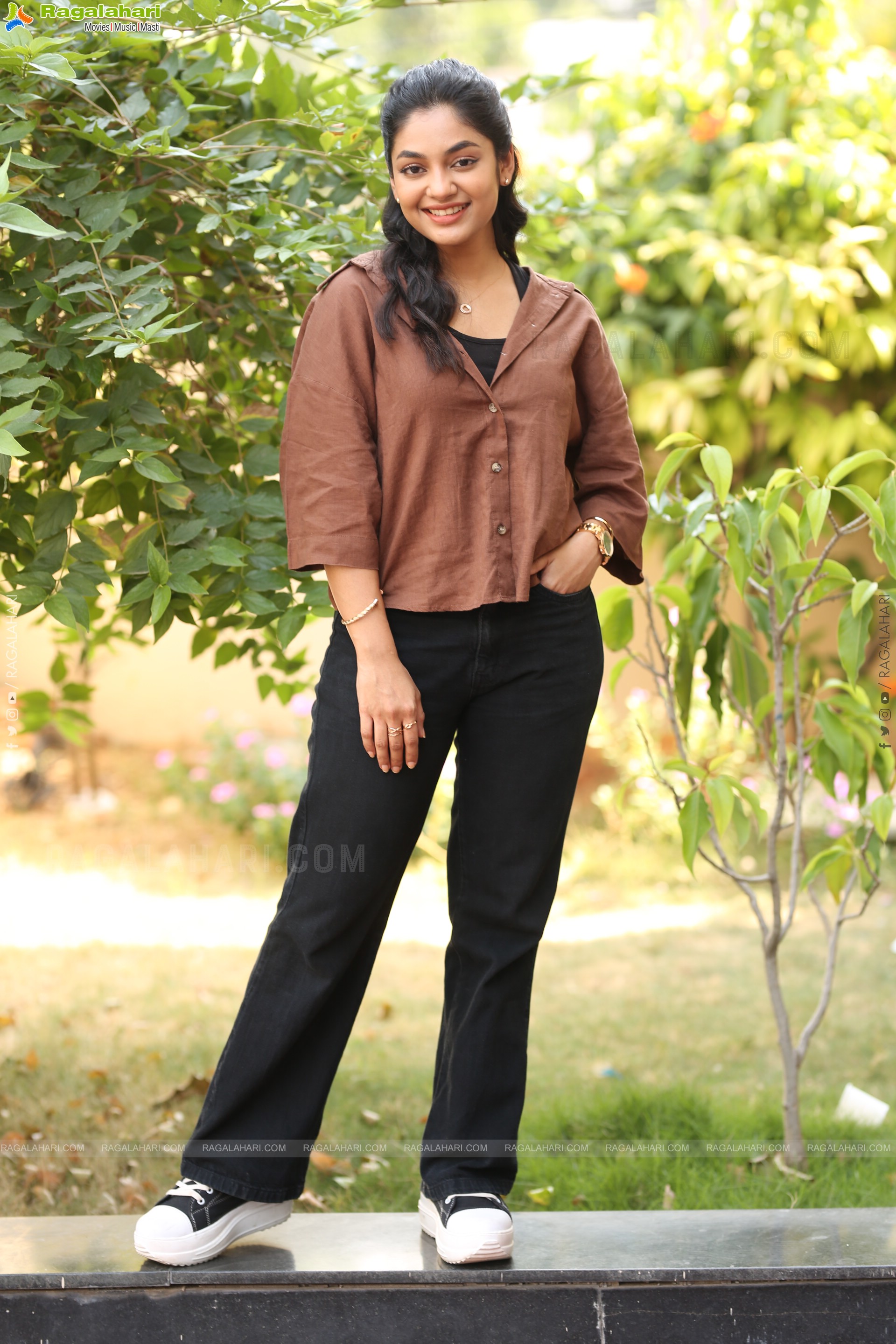 Ivana at #Single Movie Interview, HD Gallery