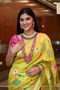 Aparna Reddy HD Photos