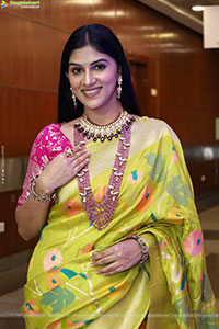 Aparna Reddy HD Photos