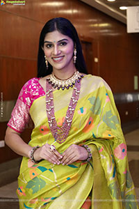 Aparna Reddy HD Photos
