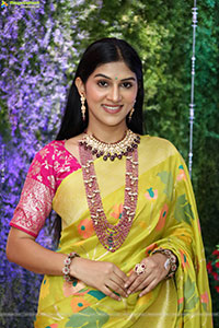Aparna Reddy HD Photos