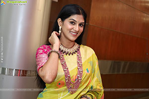Aparna Reddy HD Photos