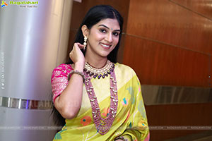 Aparna Reddy HD Photos
