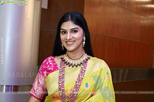 Aparna Reddy HD Photos