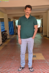 Caarthick Raju at Single Movie Interview, HD Gallery