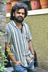 Director Sailesh Kolanu HD Photos