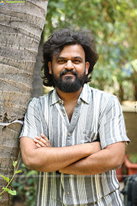 Director Sailesh Kolanu HD Photos