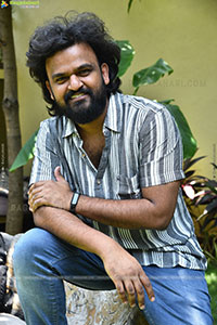 Director Sailesh Kolanu HD Photos