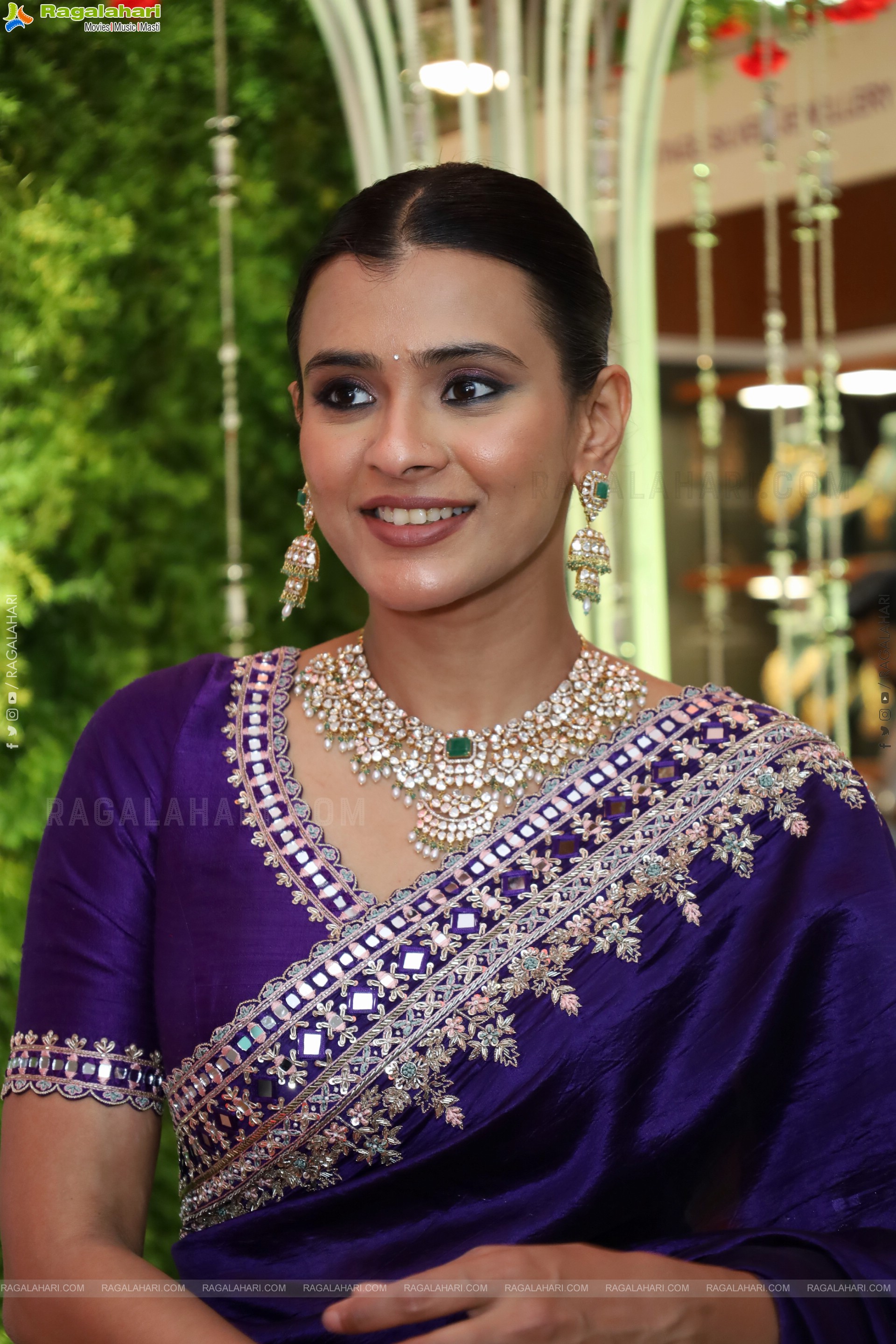 Hebah Patel at Hi Life Summer Special Edition Launch, HD Gallery