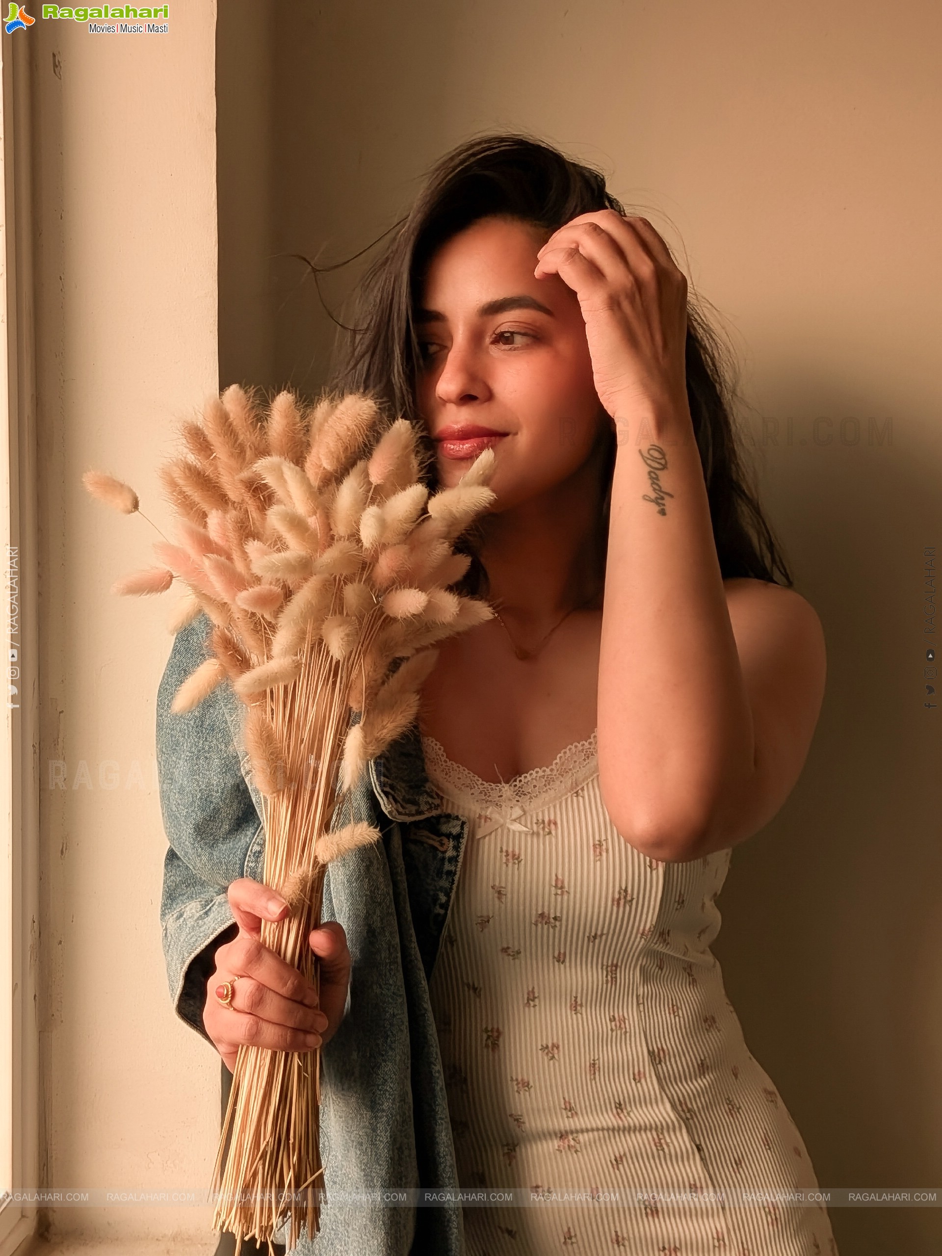 Komalee Prasad Latest Photoshoot Stills, HD Gallery