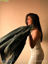 Komalee Prasad Latest Photoshoot Stills, HD Gallery