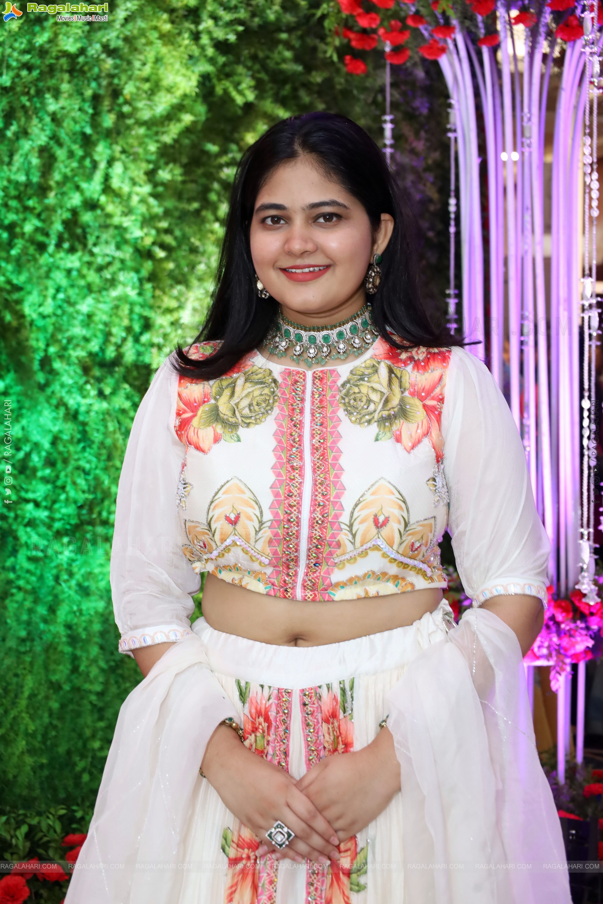 Milky Madhu Latest Photoshoot Stills, HD Gallery