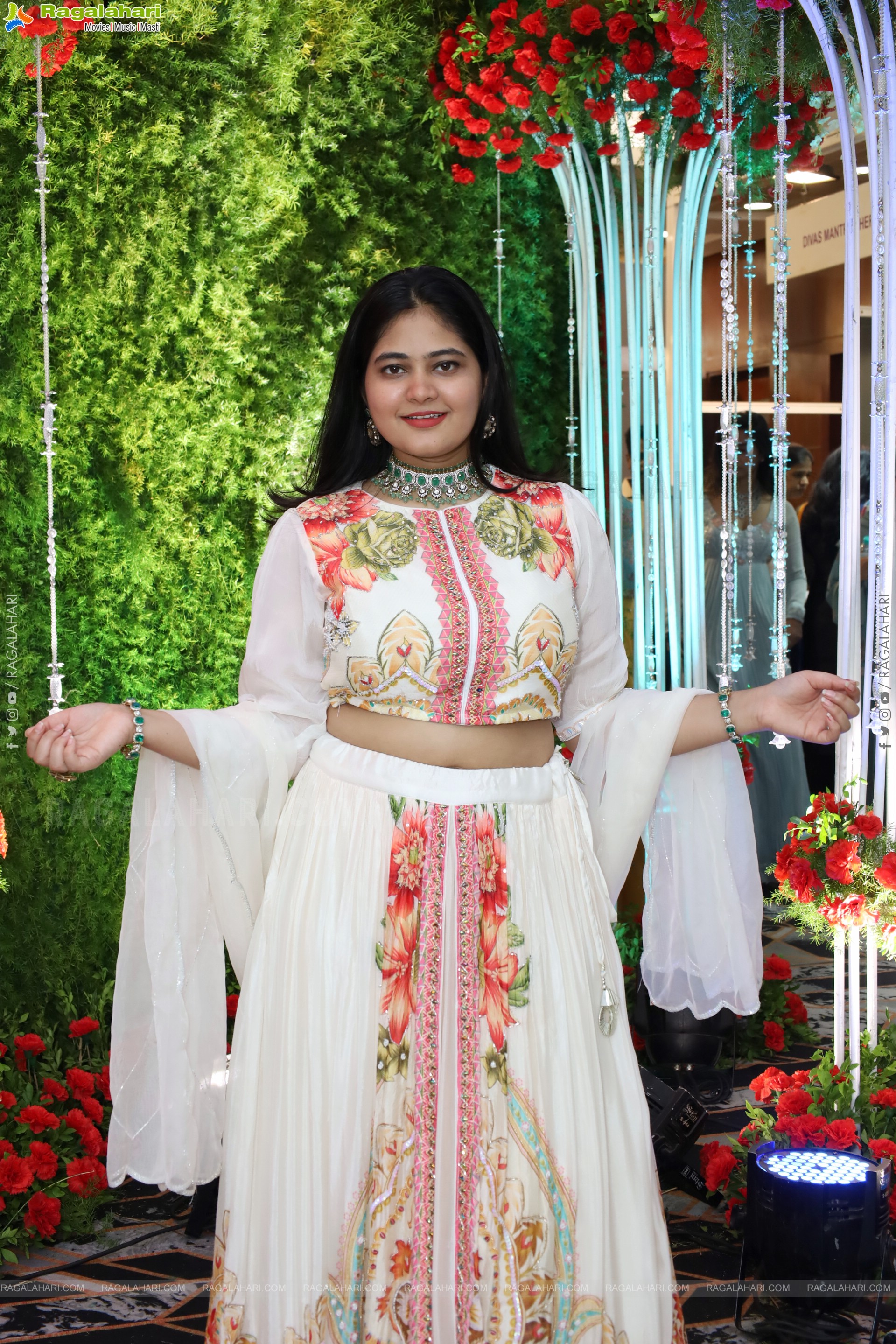 Milky Madhu Latest Photoshoot Stills, HD Gallery