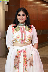 Milky Madhu Latest Photoshoot Stills, HD Gallery